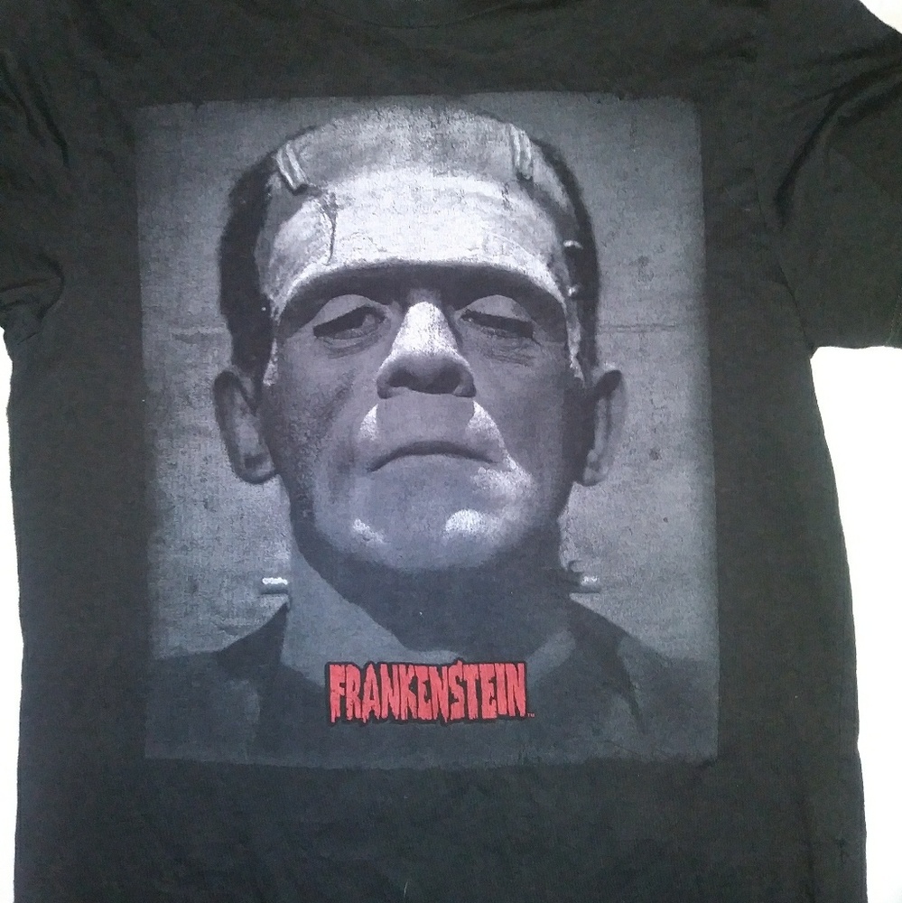 Frankenstein shirt size S